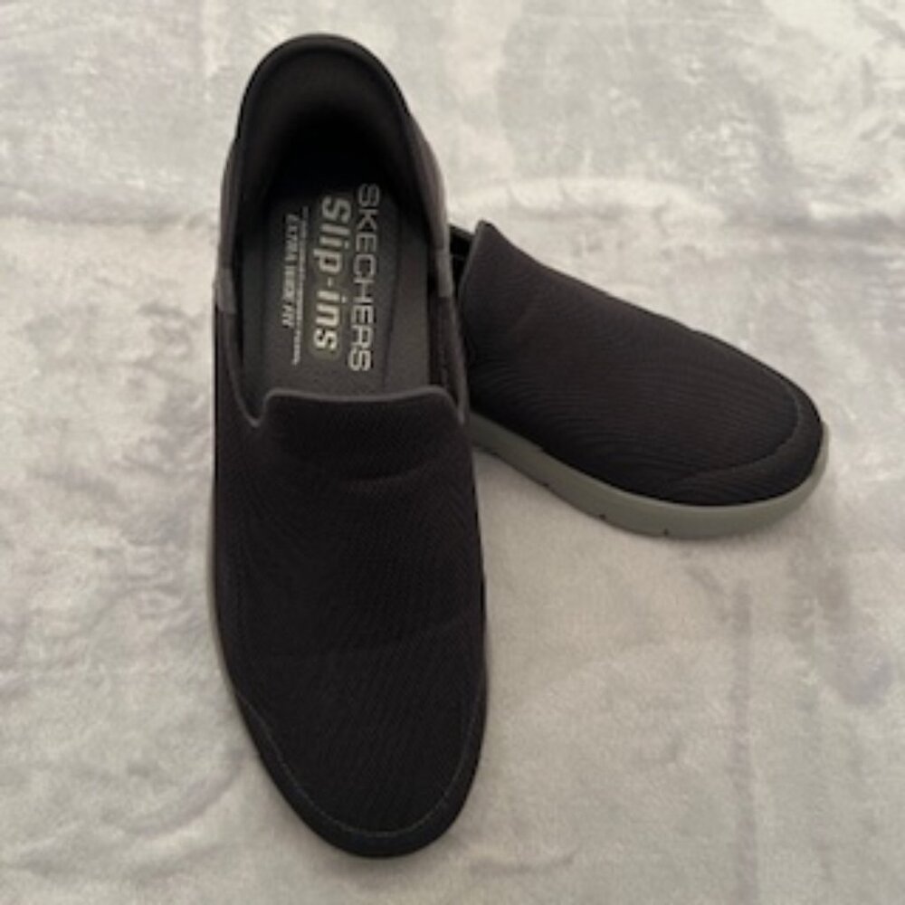 Sketchers Go Walk Mens Slip-Ins Extra Wide Width Gray 12 New Without Tags